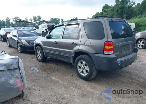 2006 Ford Escape Xlt/Xlt Sport from USA, damaged, VIN 1FMCU93106KA37648